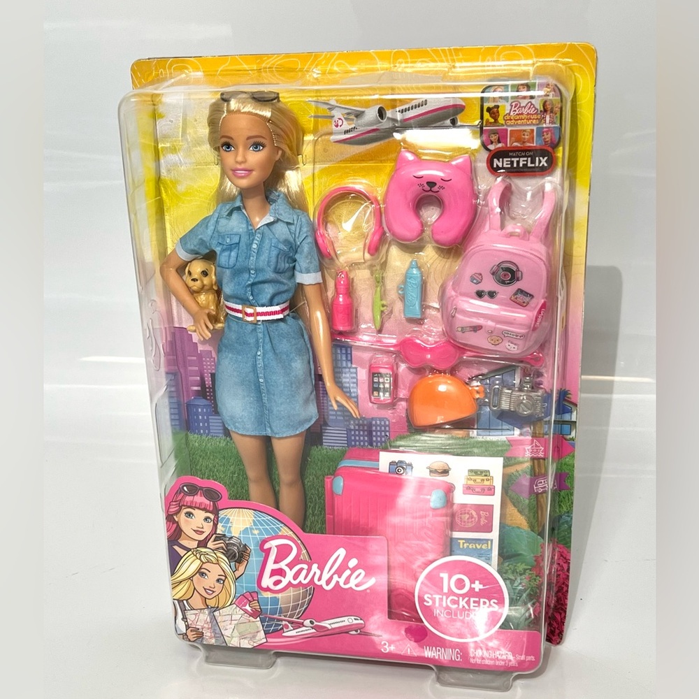 🌻S🌻Barbie Dreamhouse Adventures Doll & Accessories Travel Set